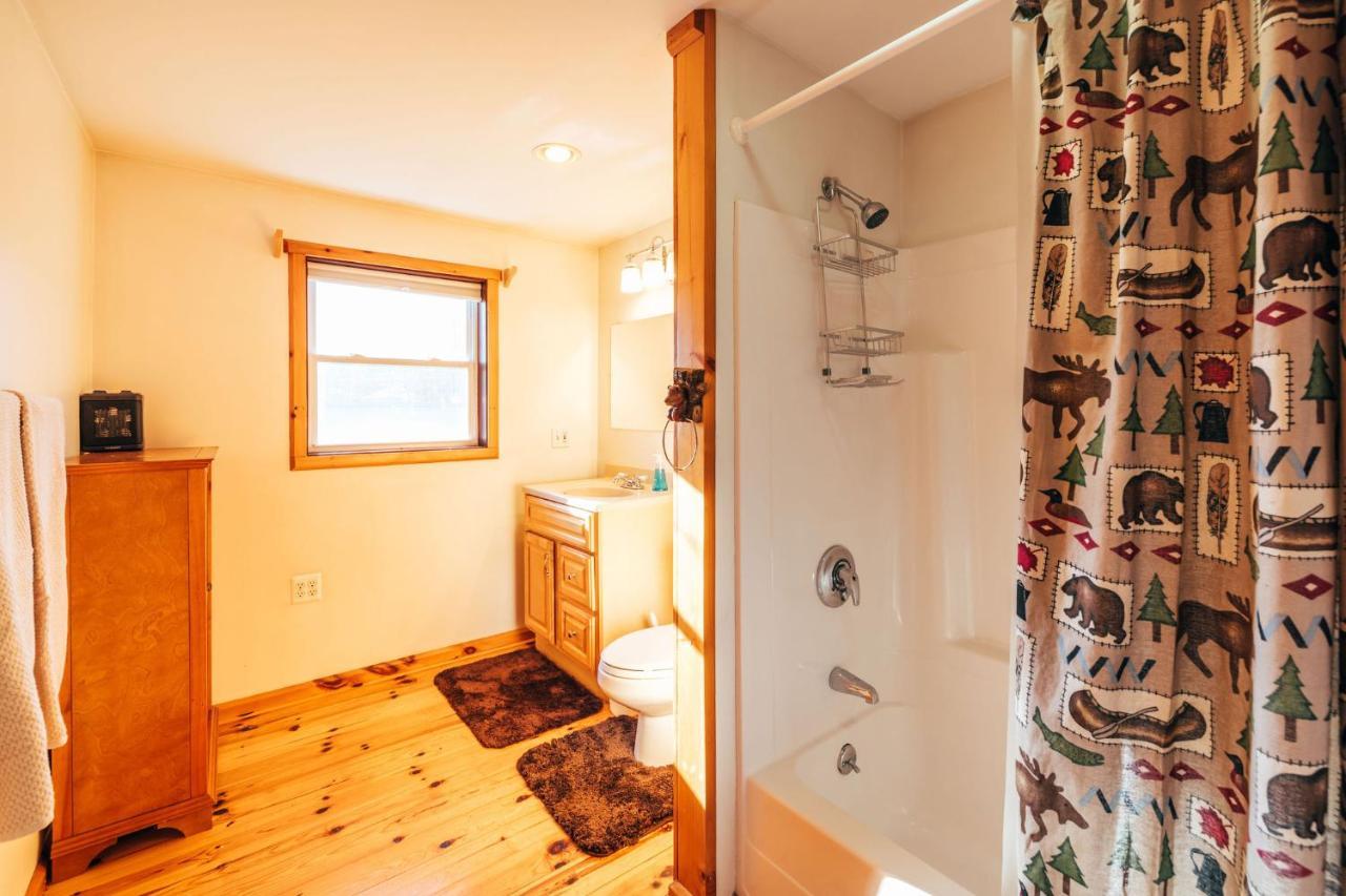 Ski Chalet W-Hot Tub, Only 3 Min To Sunday River Ski Lifts! Бетел Екстер'єр фото